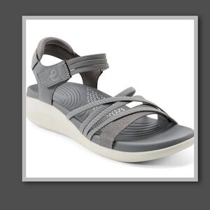 EASY SPIRIT WINSOR STRAPPY LIGHTWEIGHT SANDALS